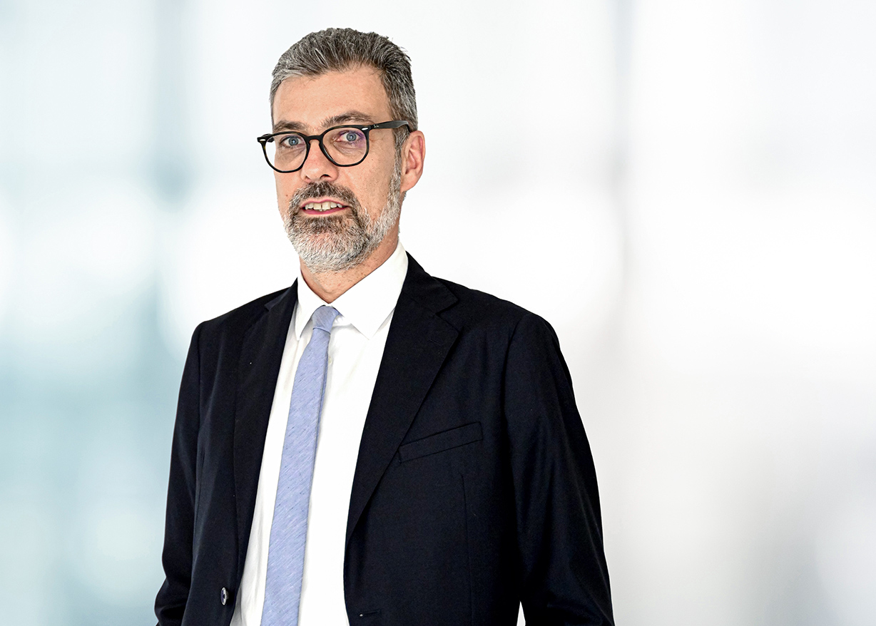 Claudio Gabos: The personified internationa&shy;lisation